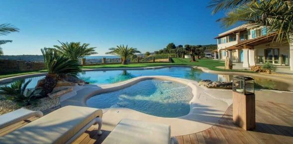 Images Barefoot Backyards LLC