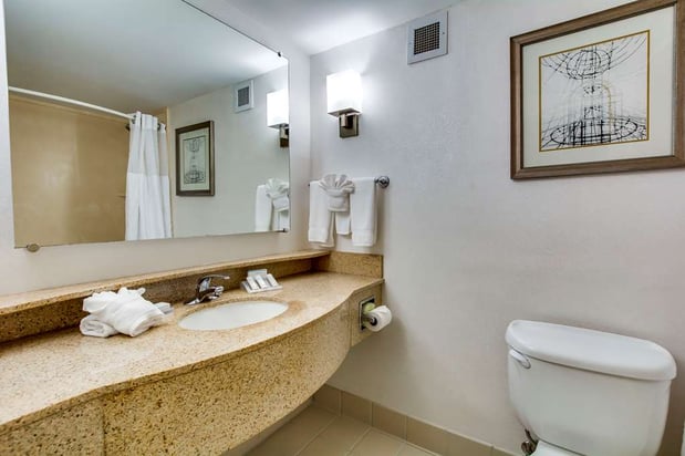 Images Hilton Garden Inn Louisville Airport