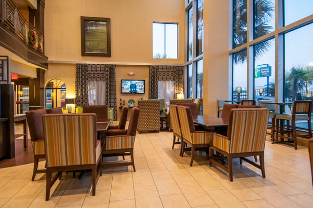 Images Holiday Inn Express & Suites Houston North InterContinental by IHG