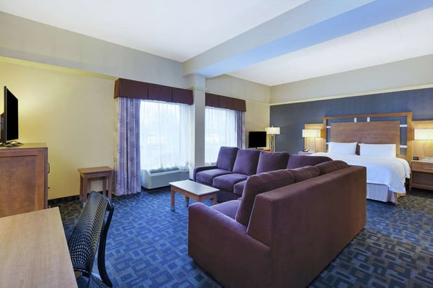 Images Hampton Inn Clinton