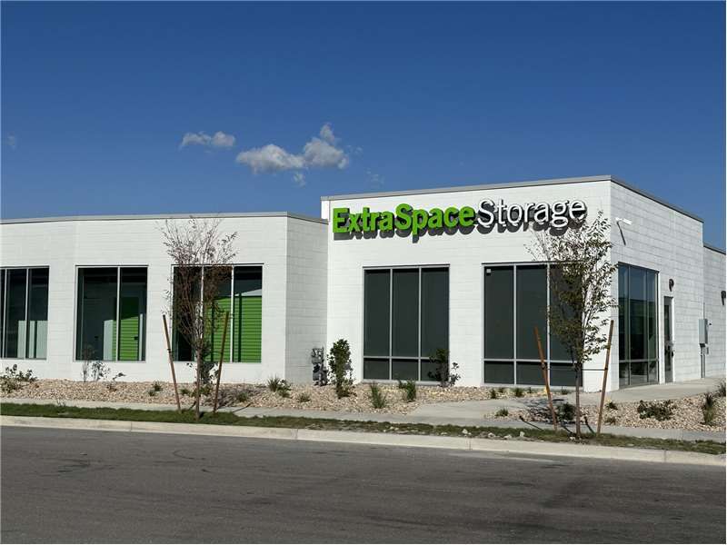 Beauty Image - Extra Space Storage at 5548 W Hammerfest Dr, South Jordan, UT 84009