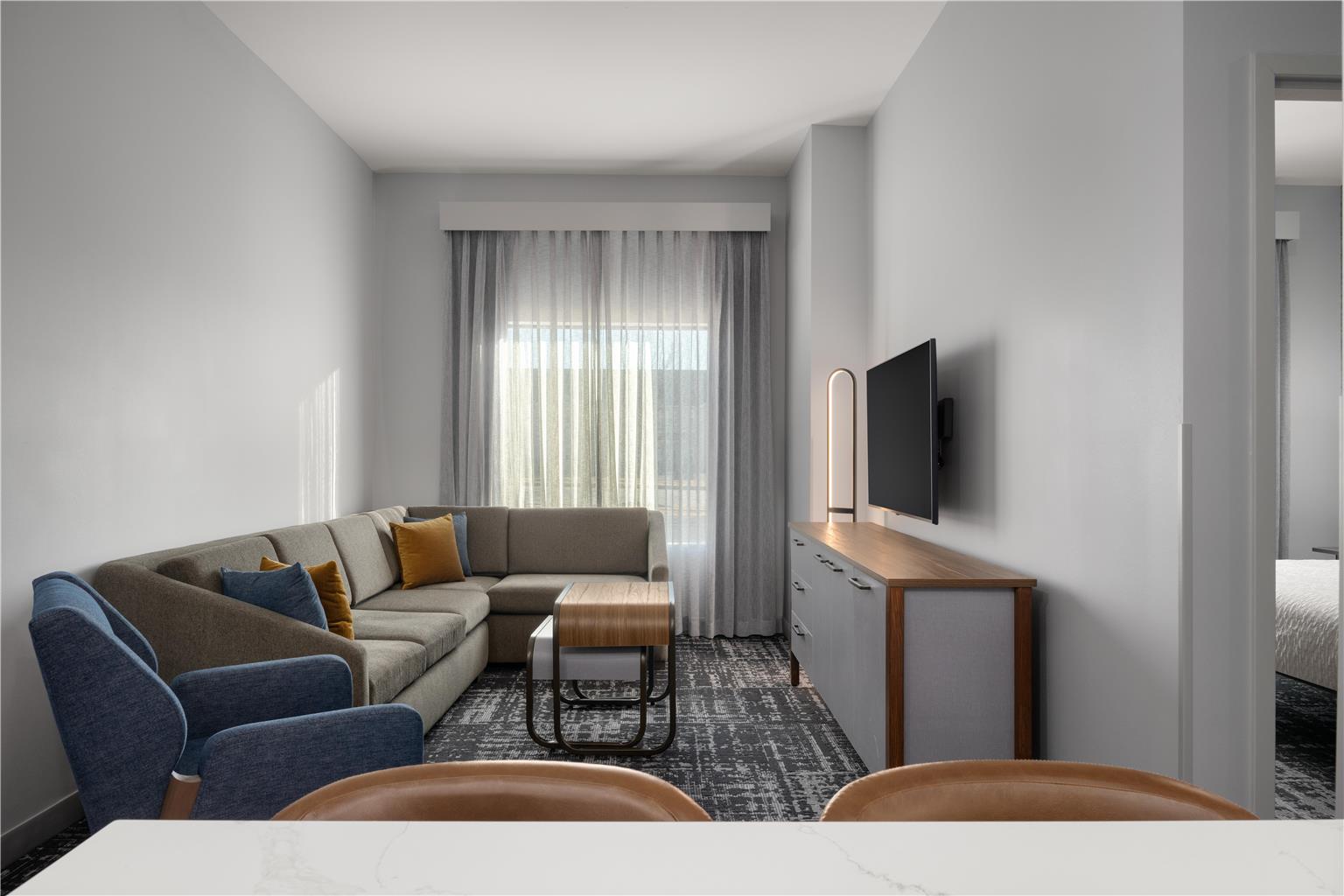 Guest room