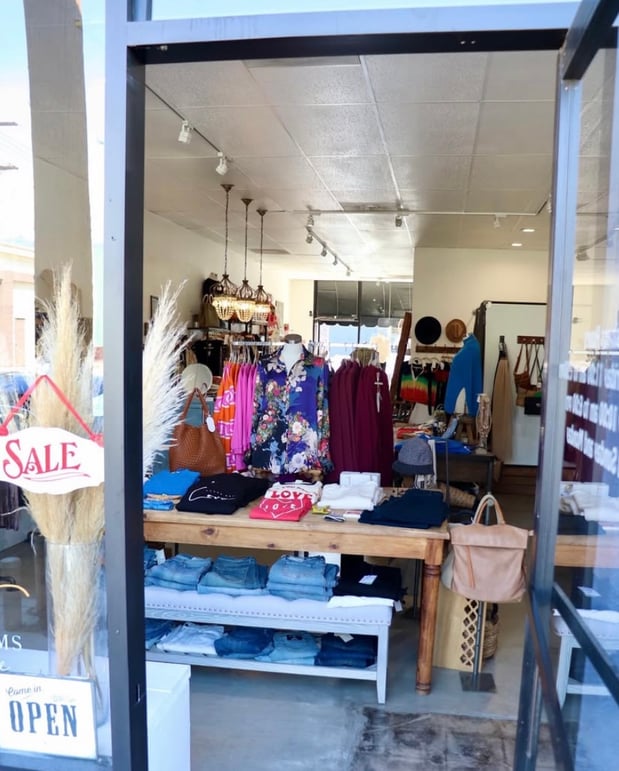 Images April Blooms Boutique