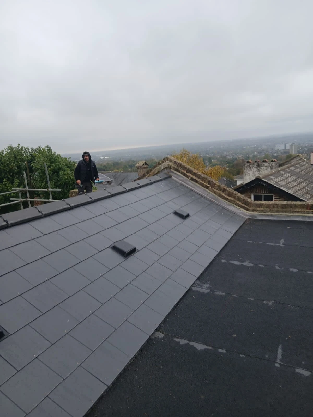 Images Stars Roofing Ltd