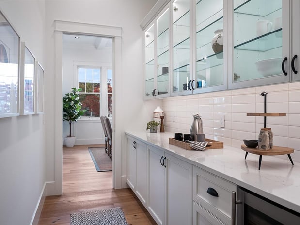 Images Seattle Swank Inc