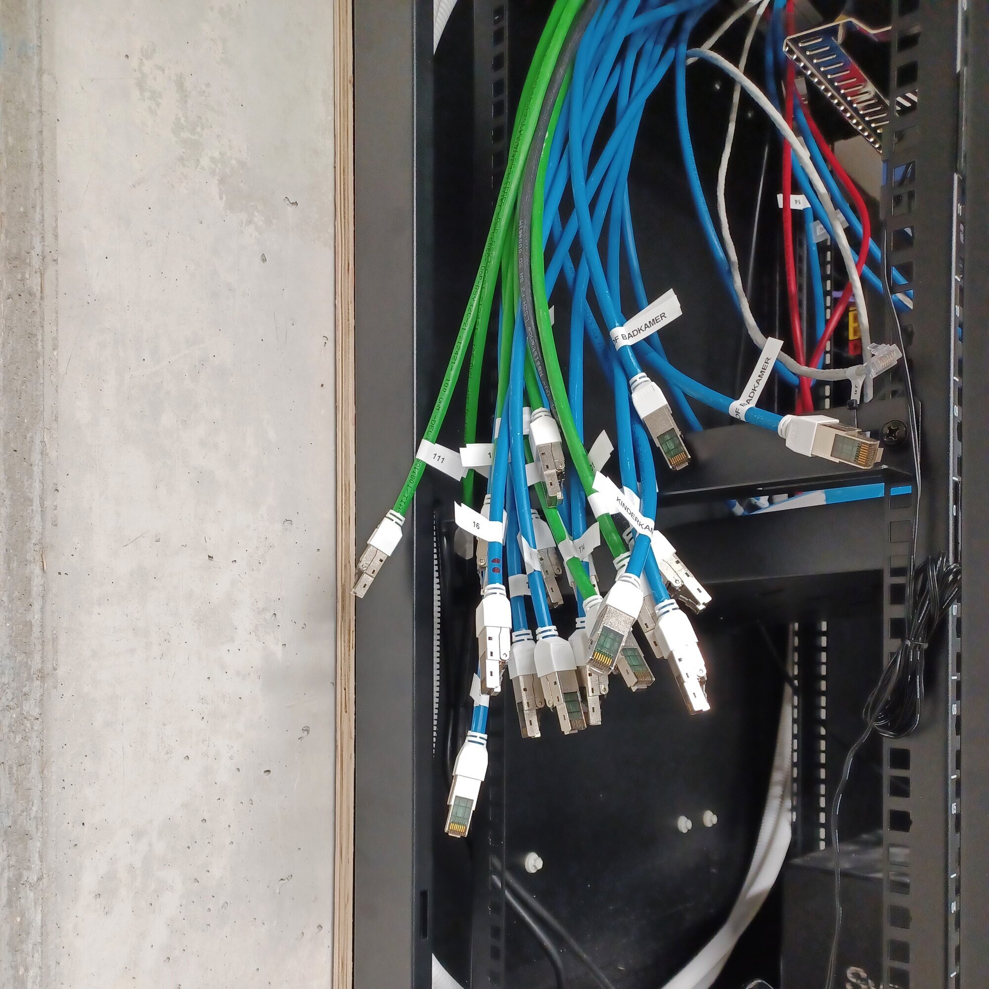 Fotos - DataLinXX - Netwerkbekabeling en Meer - 10