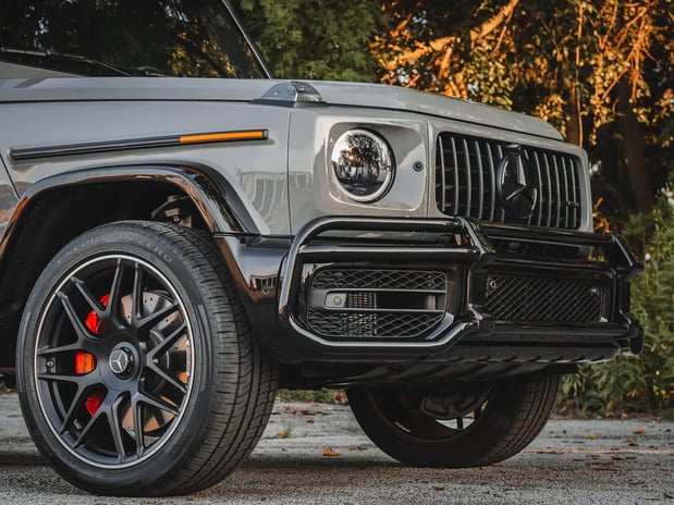 Images Definitive Details