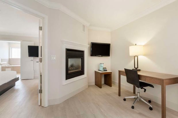 Images Best Western Plus All Suites Inn