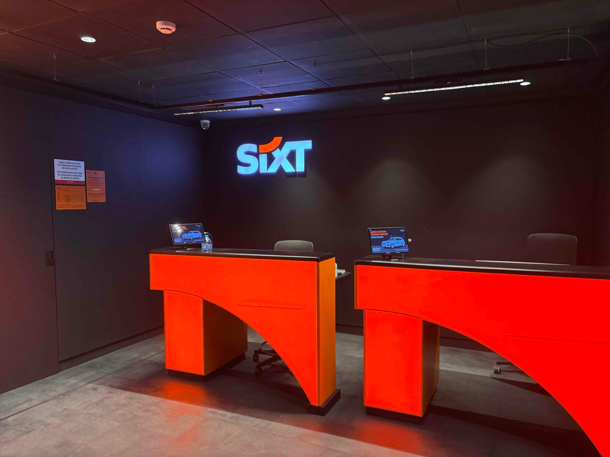 SIXT Alquiler de Coches - Valencia Aeropuerto (VLC) 9