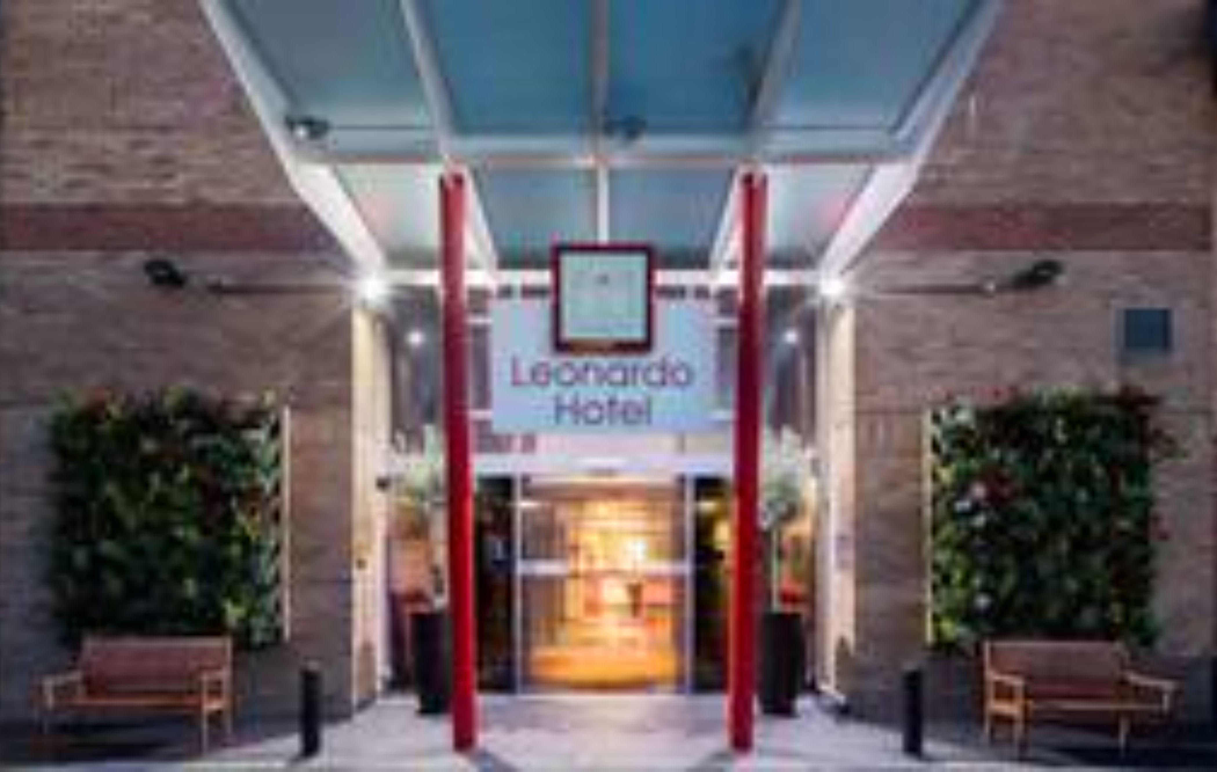 Leonardo Hotel London Heathrow Airport West Drayton 020 8990 0000