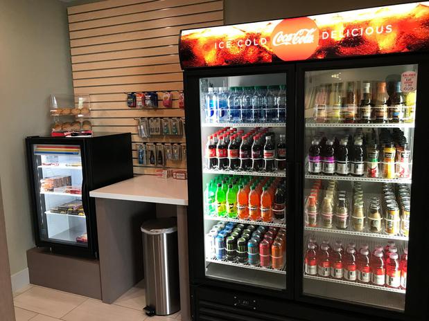 Images Holiday Inn Express & Suites Hannibal - Medical Center by IHG