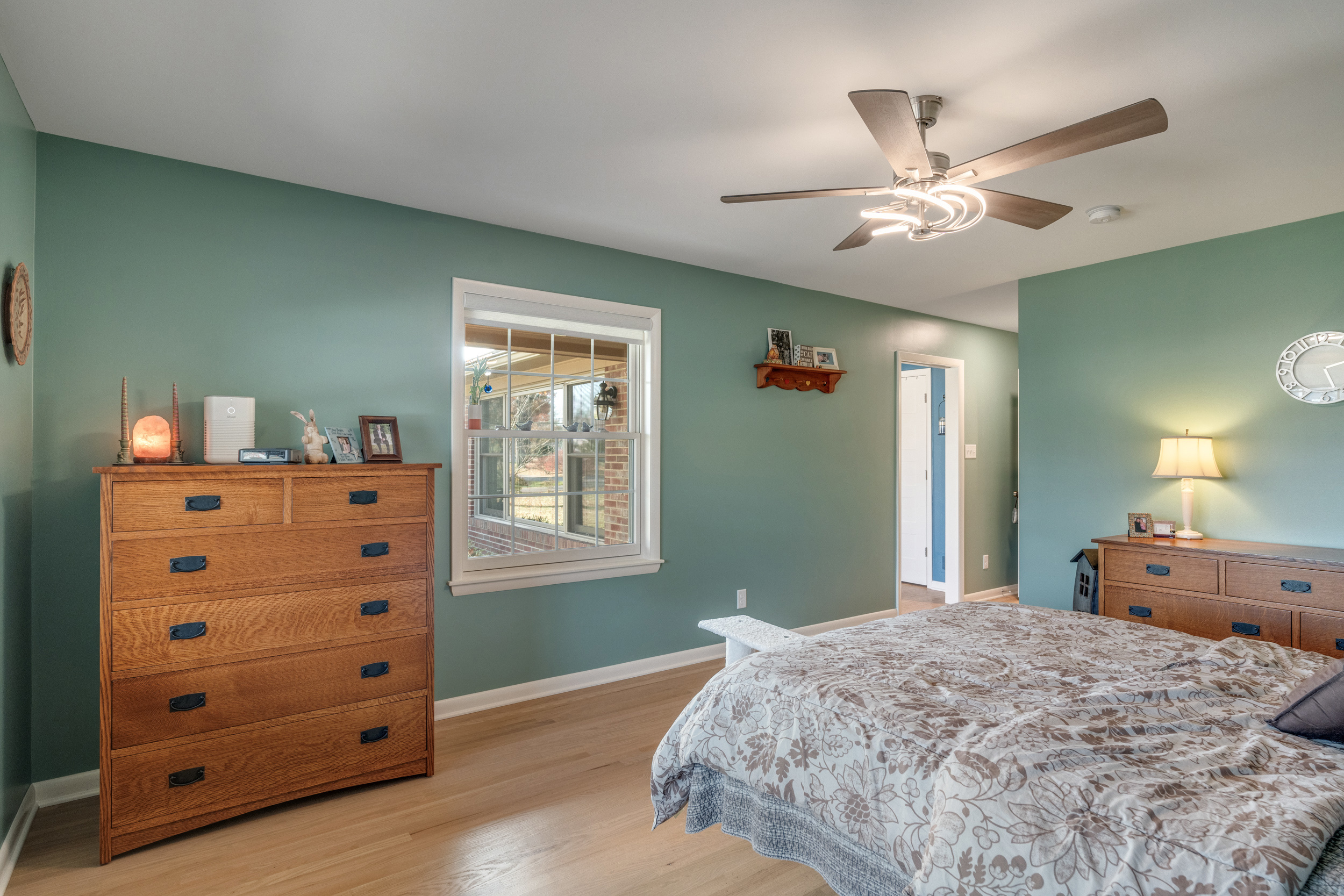 Glow Painting, Lighting & Home Services Image