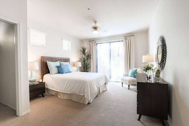 Images Liv Ahwatukee