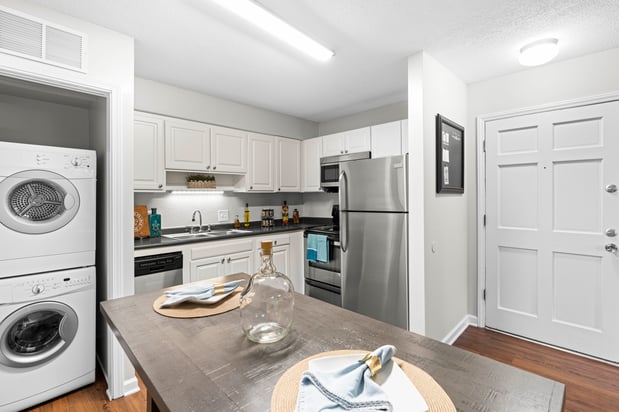 Images Kingswood Apartments