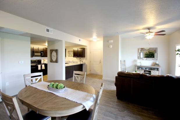 Images Clearfield Station Apartments