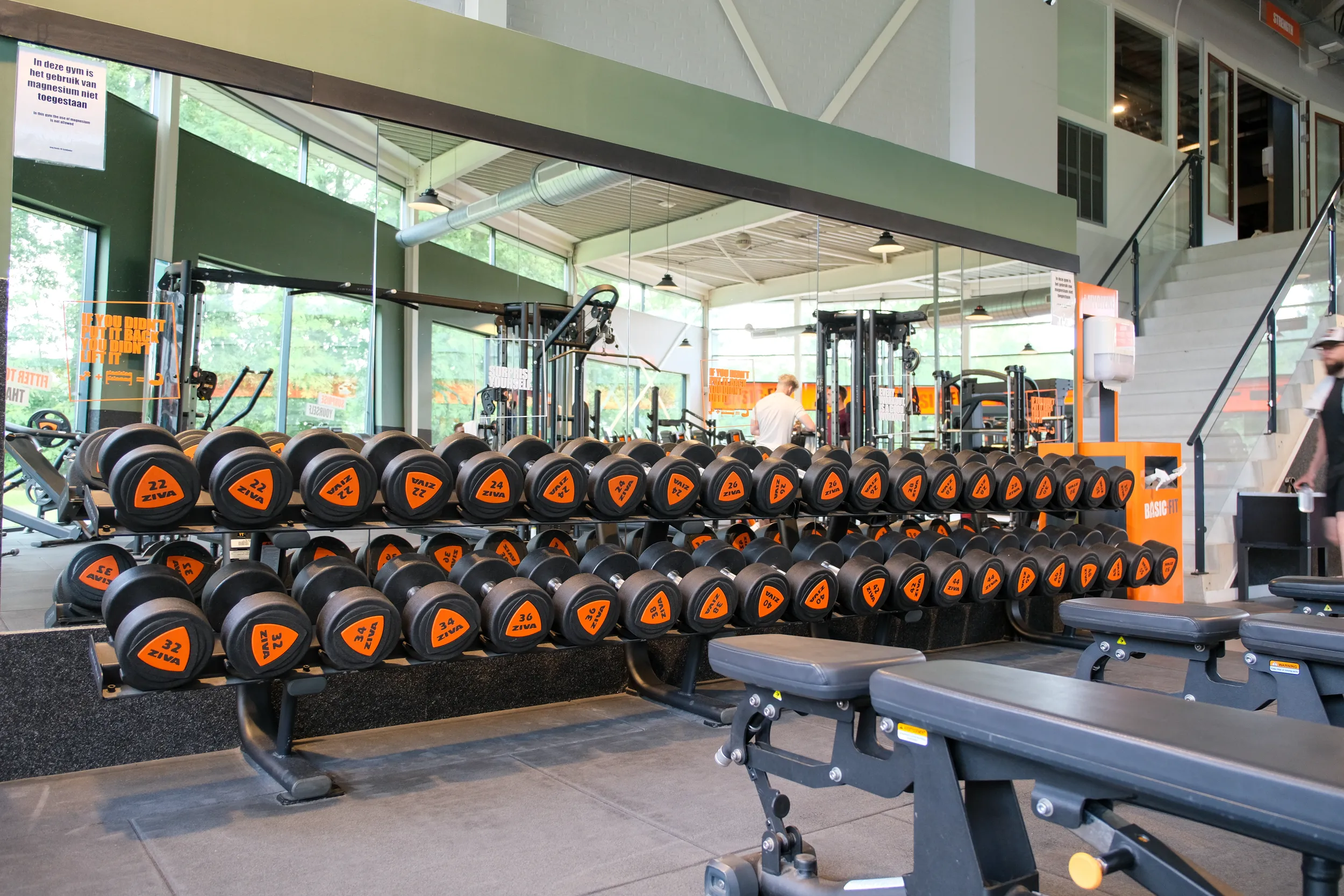Foto's Basic-Fit 24/7