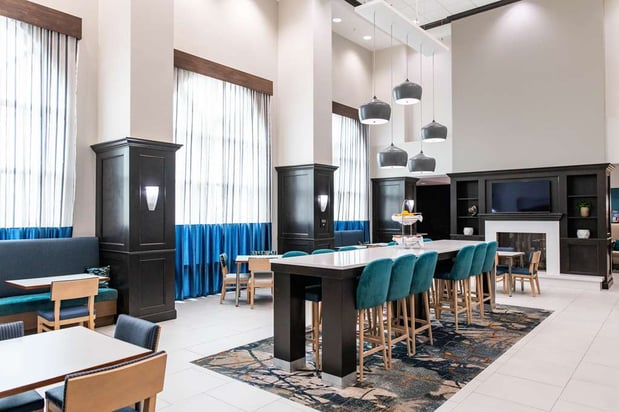 Images Hampton Inn & Suites Effingham