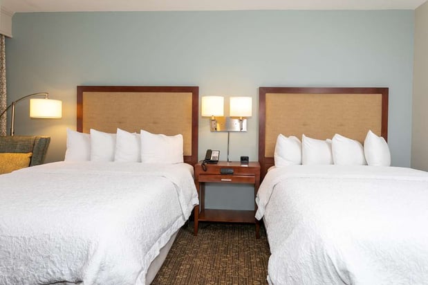 Images Hampton Inn & Suites Nashville-Green Hills