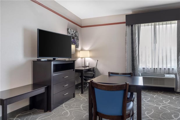 Images Best Western Limestone Inn & Suites