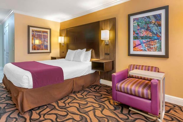 Images Best Western Plus Airport Plaza