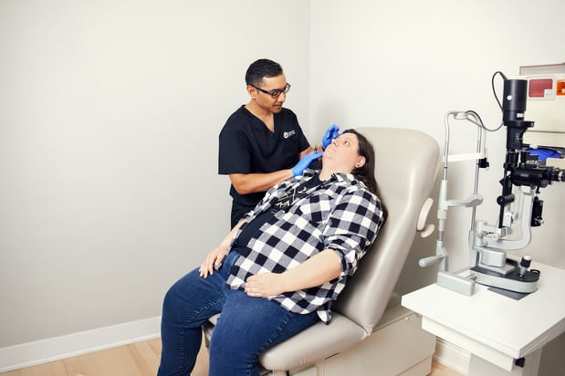 Images University Retina & Macular Associates - Oak Forest