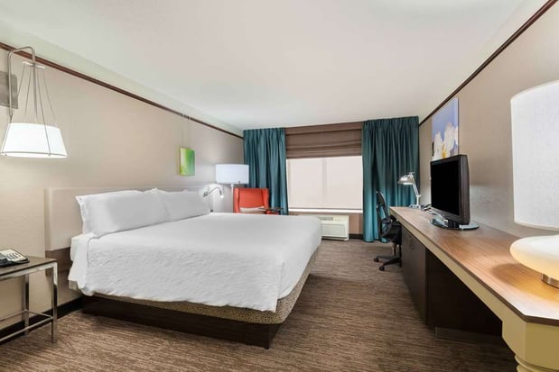 Images Hilton Garden Inn Wilmington Mayfaire Town Center