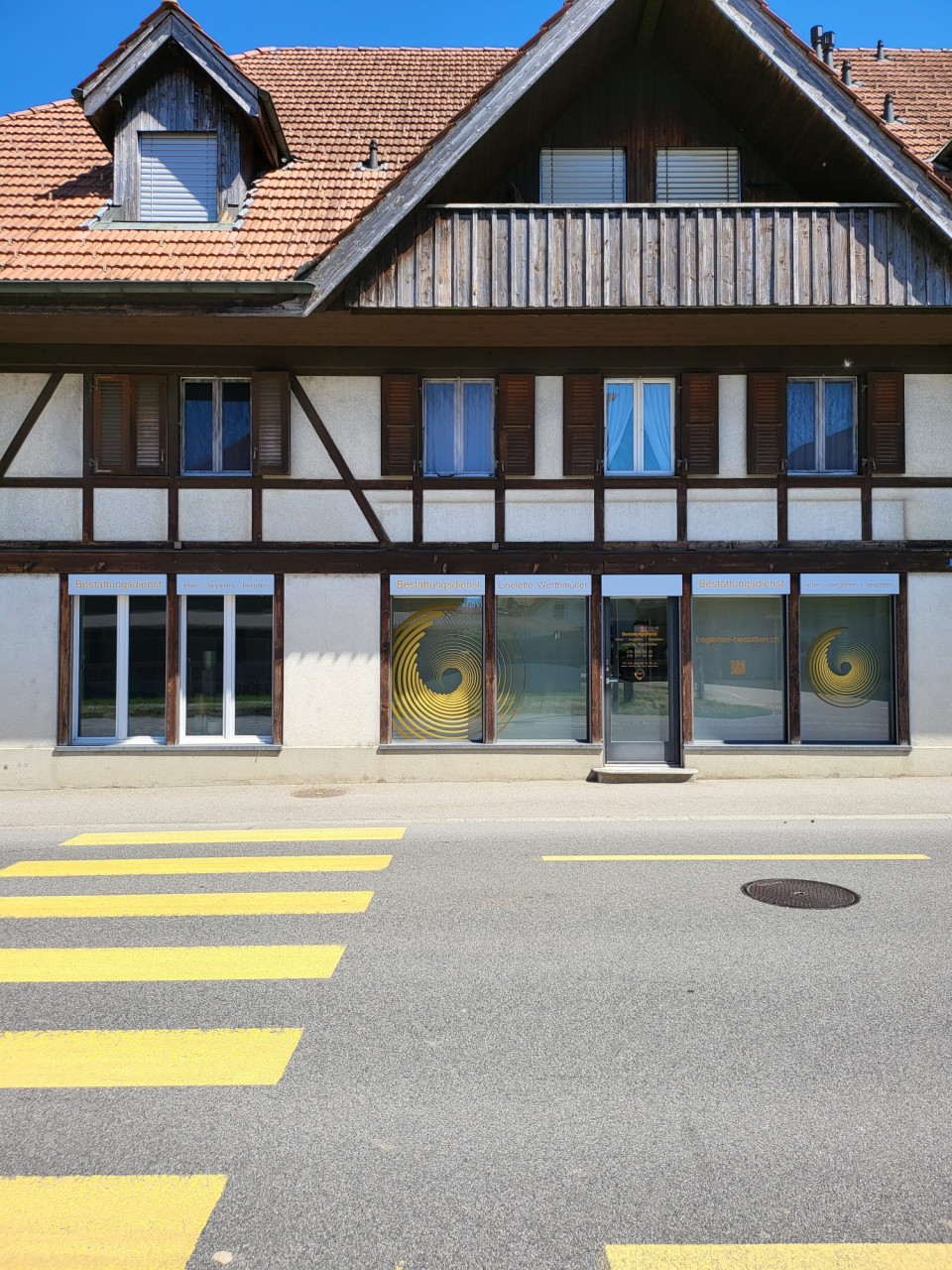 Bilder leben - begleiten - bestatten - Liselotte Werthmüller