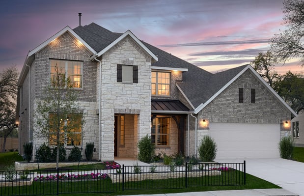 Images Pulte Homes at Bluffview