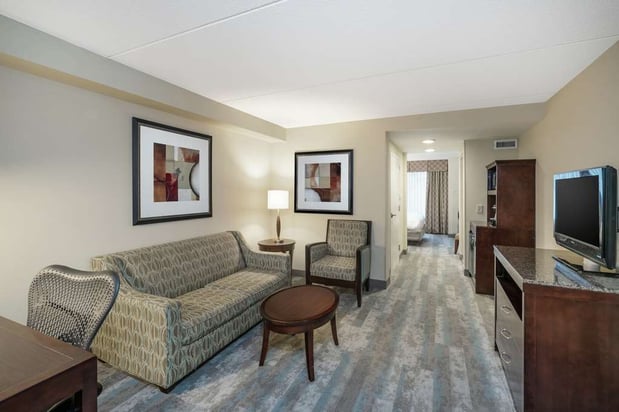 Images Hilton Garden Inn Richmond Airport