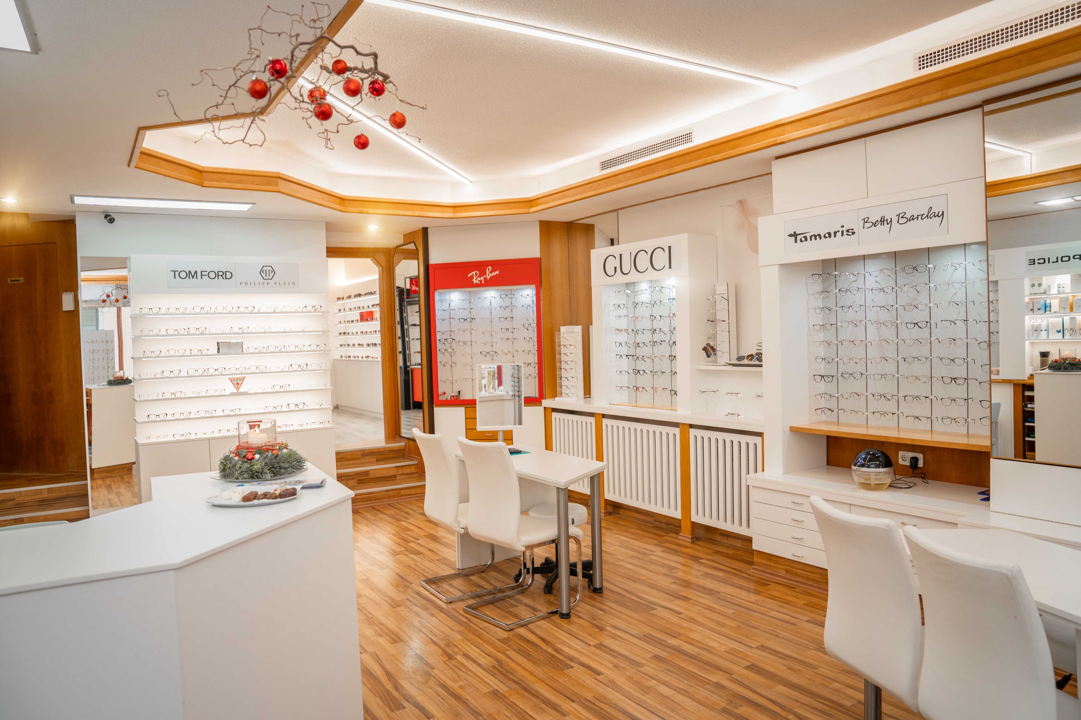 Bilder Oppenborn Optik Pregarten