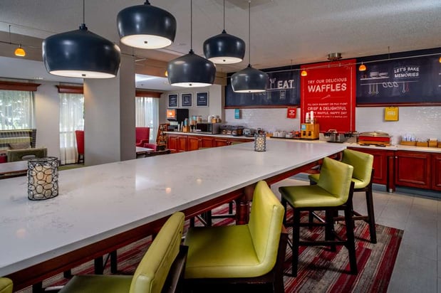 Images Hampton Inn Charleston-Downtown