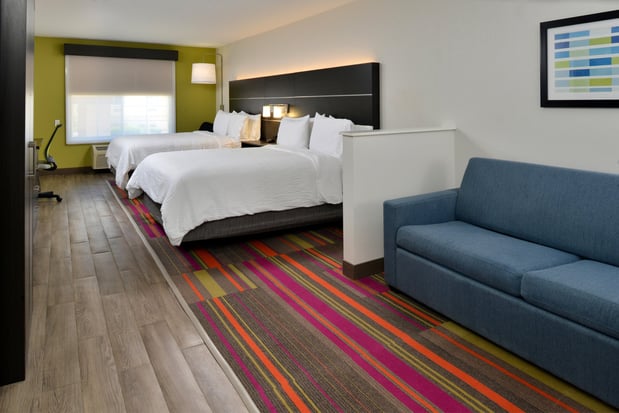 Images Holiday Inn Express & Suites Carthage by IHG