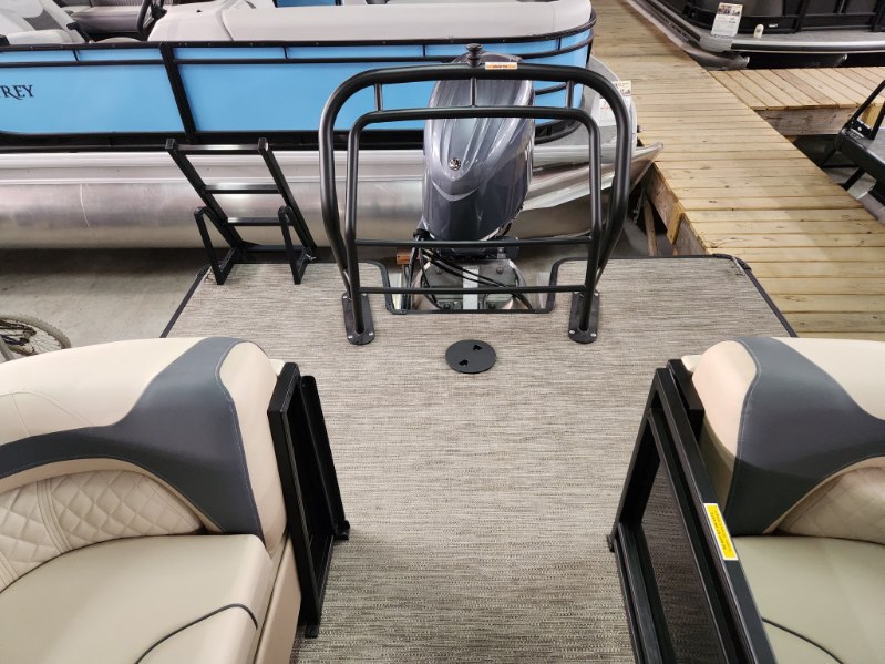 Images Happy Holiday Travel Inc