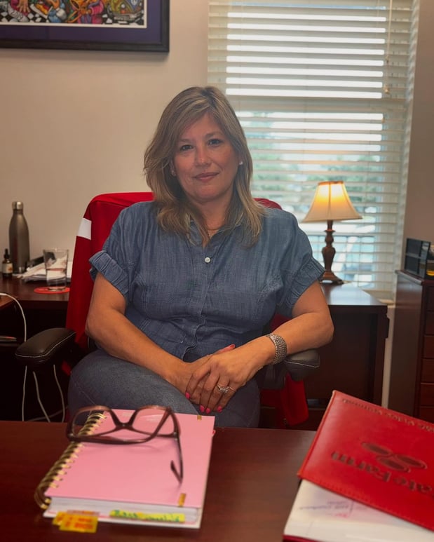 Images Thelma Ceballos-Meyers - State Farm Insurance Agent