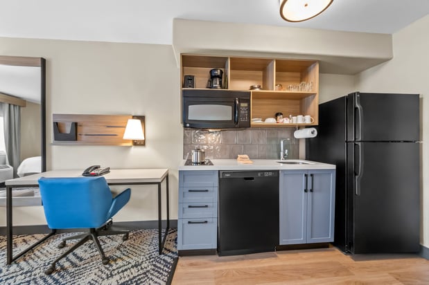 Images Candlewood Suites Victoria by IHG