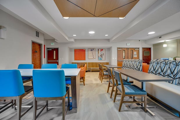 Images Holiday Inn Express & Suites Portland-Jantzen Beach by IHG