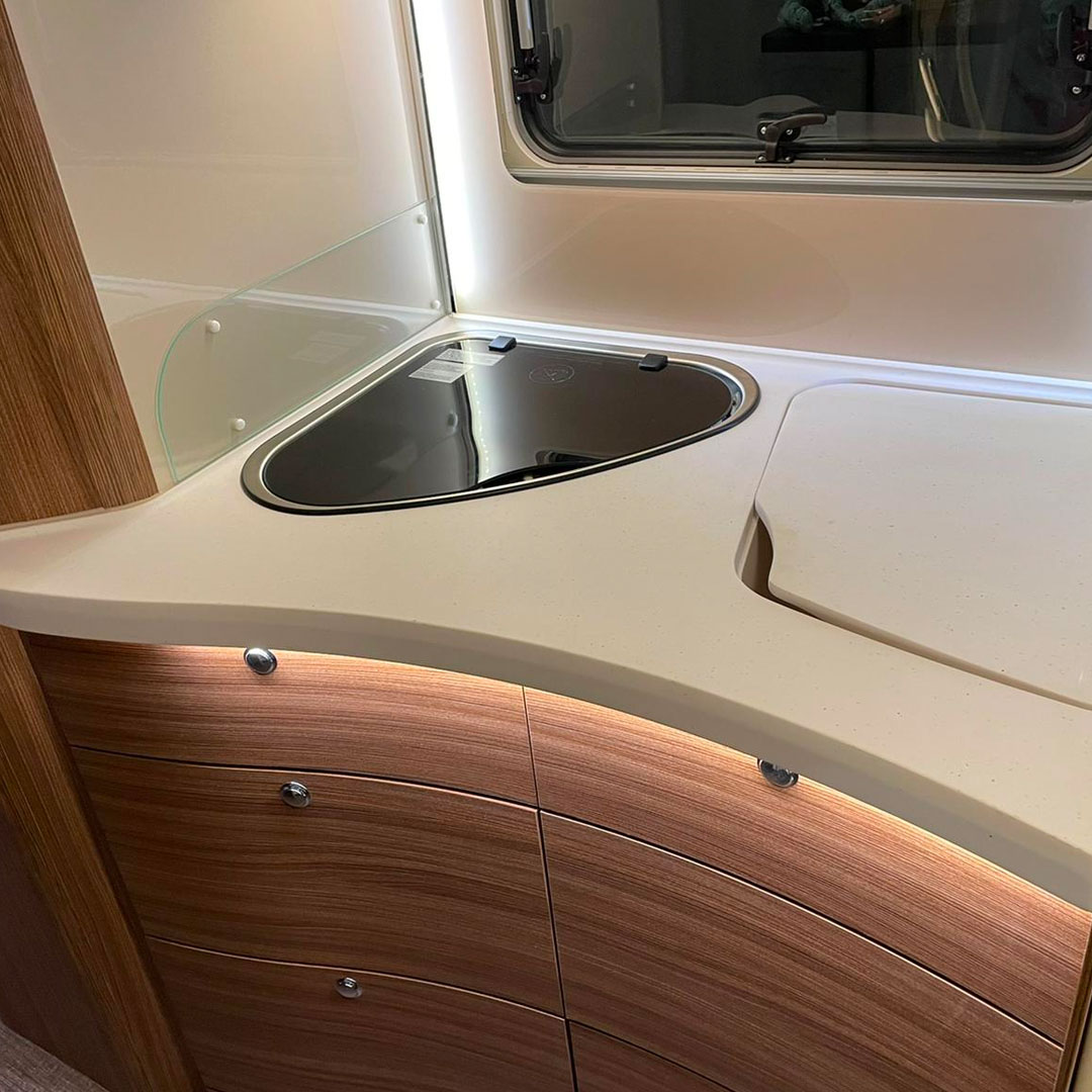 Images Alquiler De Autocaravanas LuxuryVan Cantabria