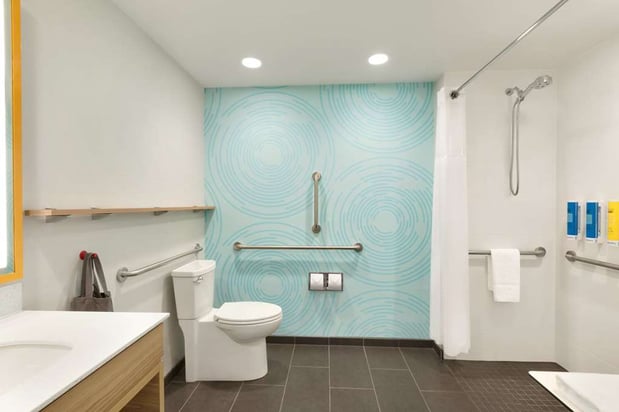 Images Tru by Hilton Cheyenne