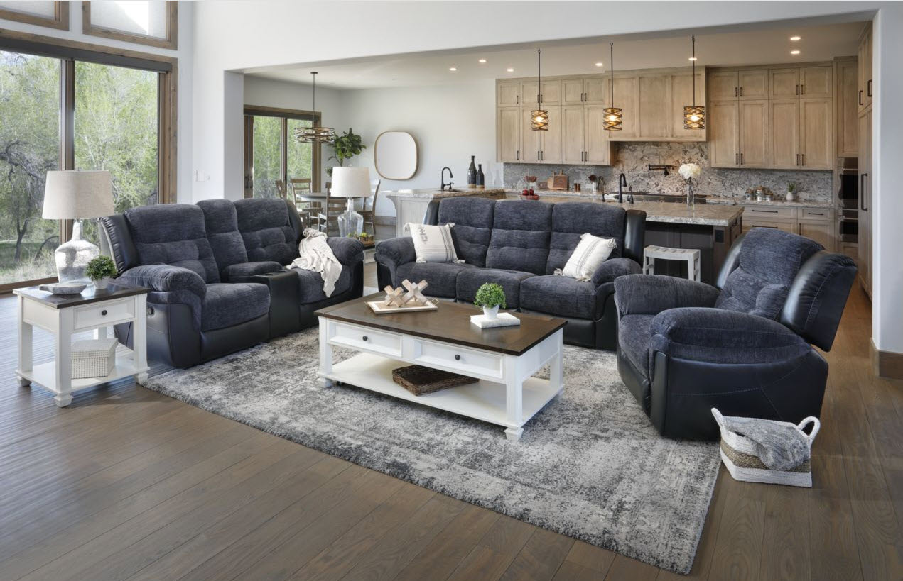 Maxx Reclining Sofa Furniture Row Fort Wayne (260)416-0724