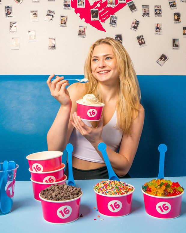 Images 16 Handles