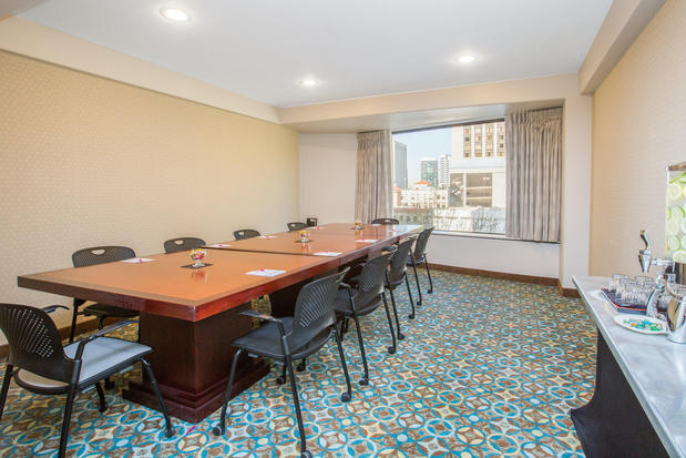 Images Crowne Plaza Seattle-Downtown by IHG