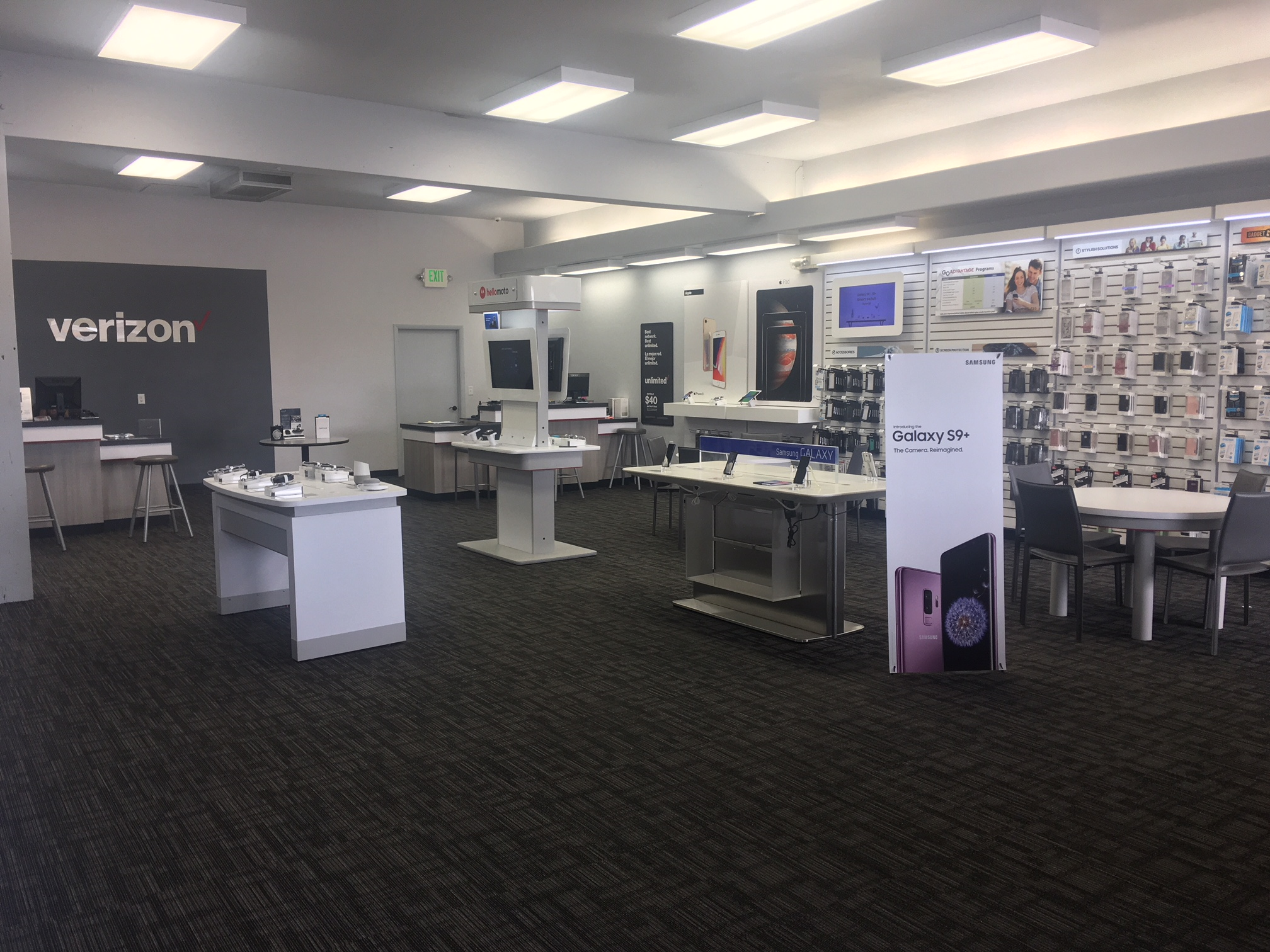 Verizon Authorized Retailer – GoWireless Photo