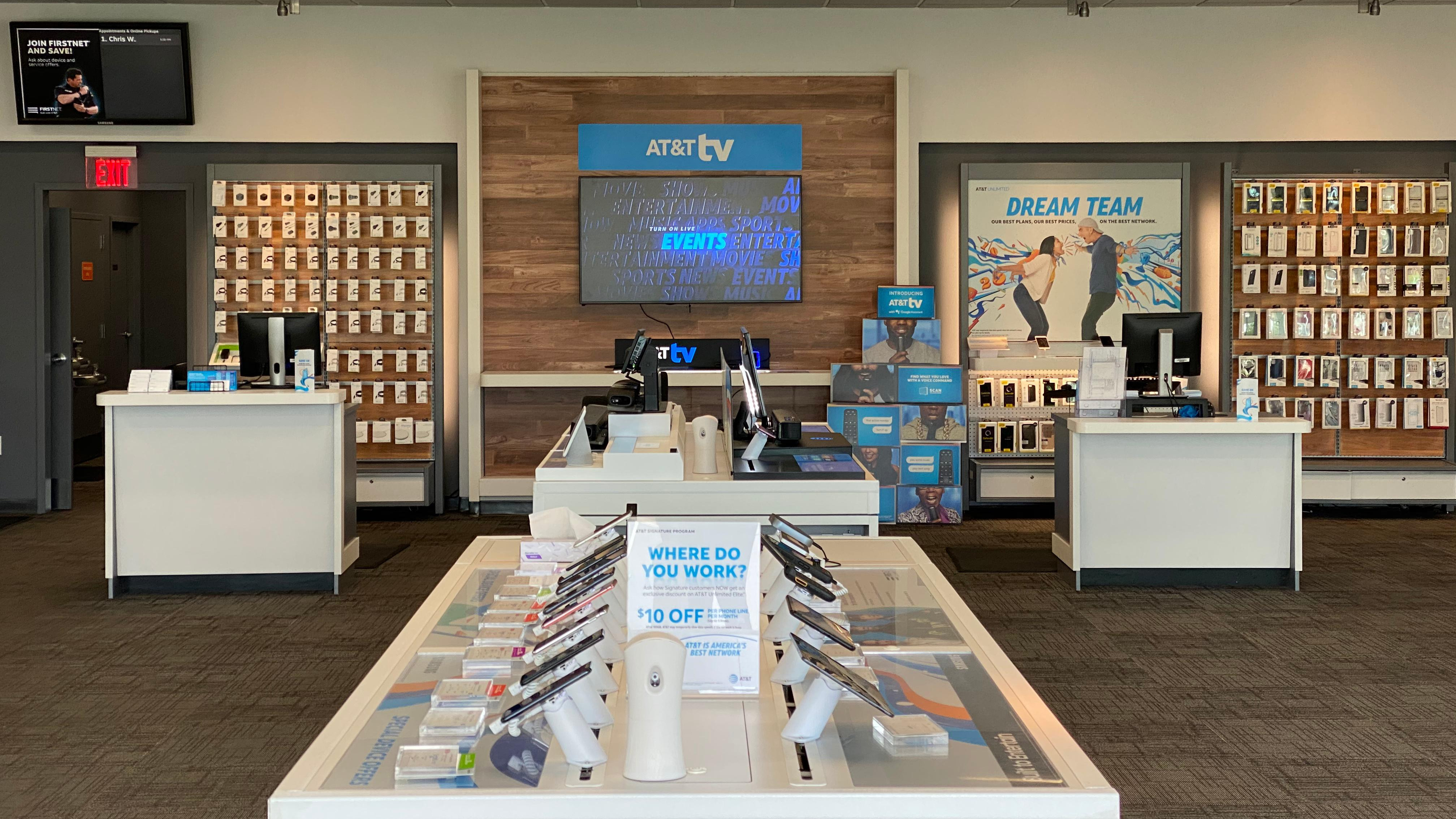 AT&T Store Photo