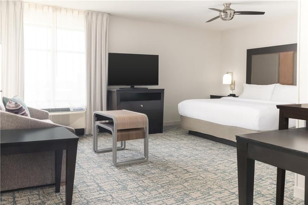Images Homewood Suites by Hilton Wauwatosa Milwaukee