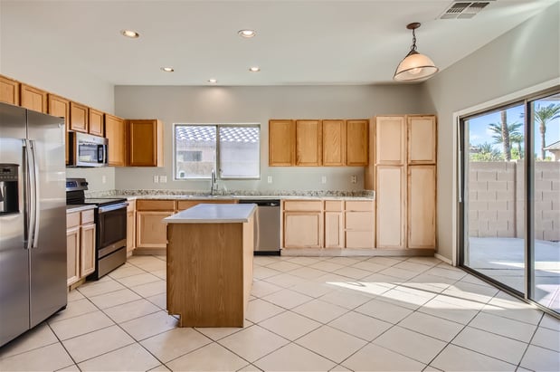 Images Great Way Real Estate | Brittney McGuire and Chad Denke