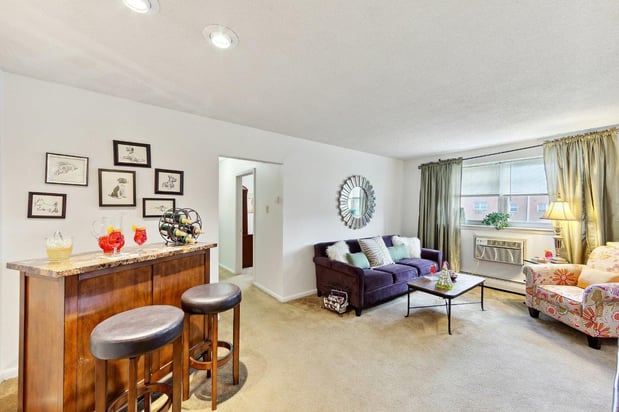 Images Ridgeview Apartment Homes