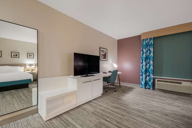 Images Hilton Garden Inn Oklahoma City Midtown