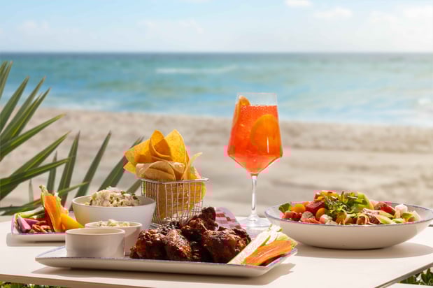Images Playa Beach Bar & Grill