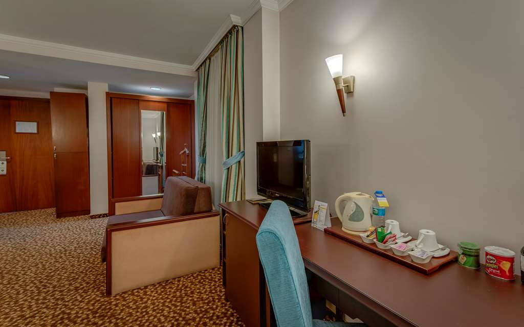 Images Best Western Plus Khan Hotel