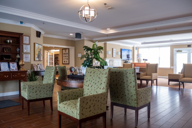 Images Benchmark at Ridgefield Crossings